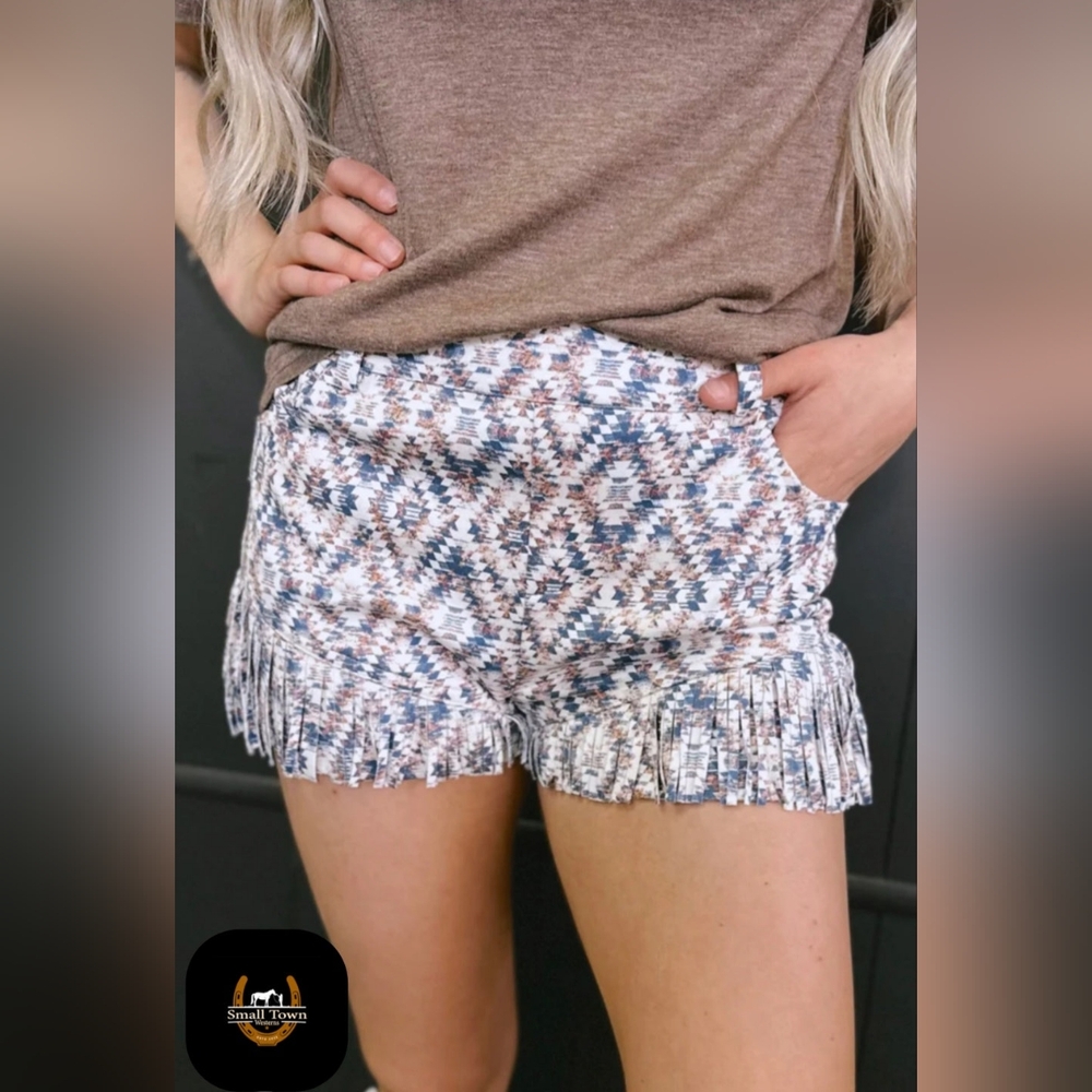 Country Rustic Aztec Shorts - Picture 2 of 2